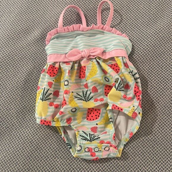 bundle of baby swim (3) - Picture 5 of 9